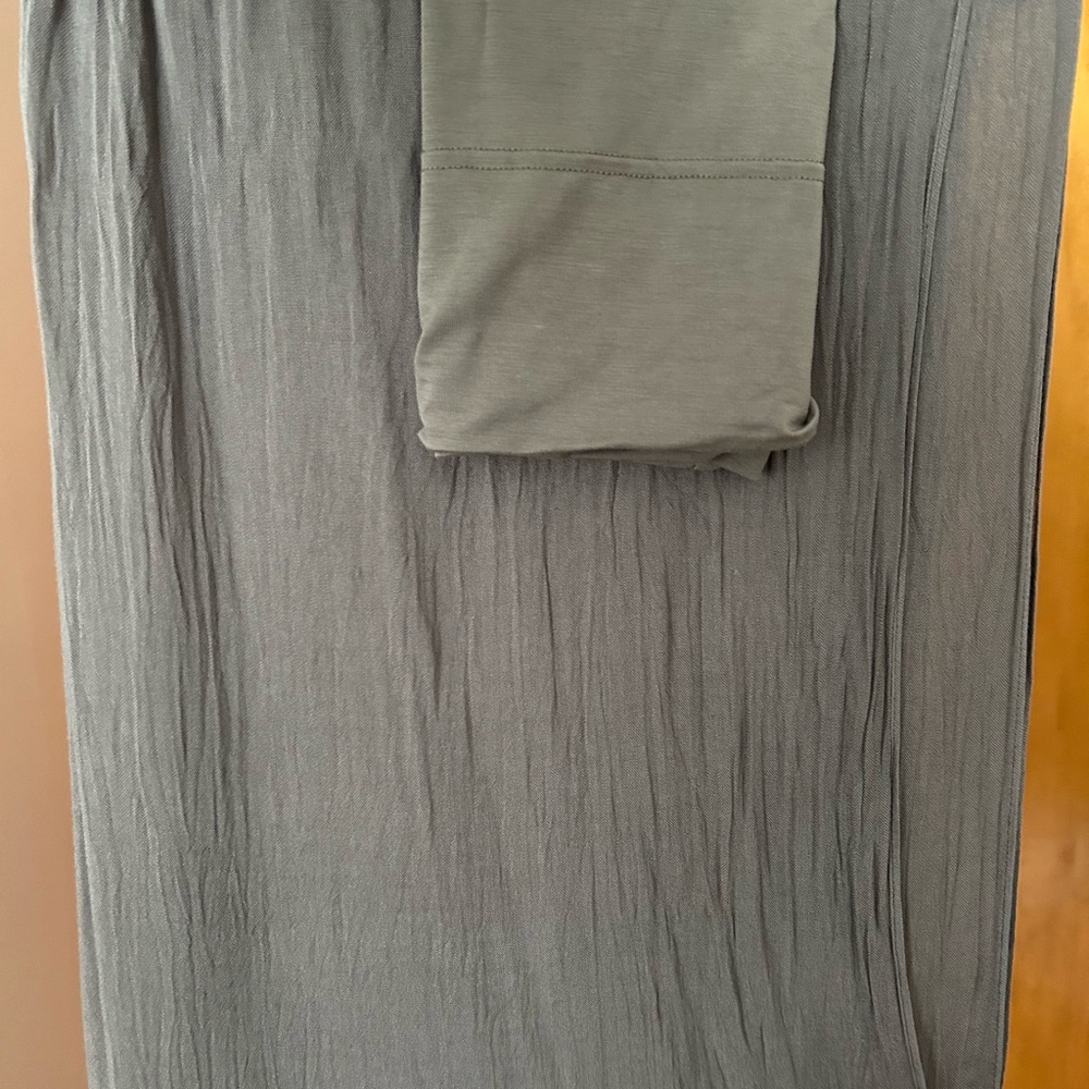 MODAL Hijab Bundle (Olive Green and Orange) COMES WITH MATCHING UNDERCAP